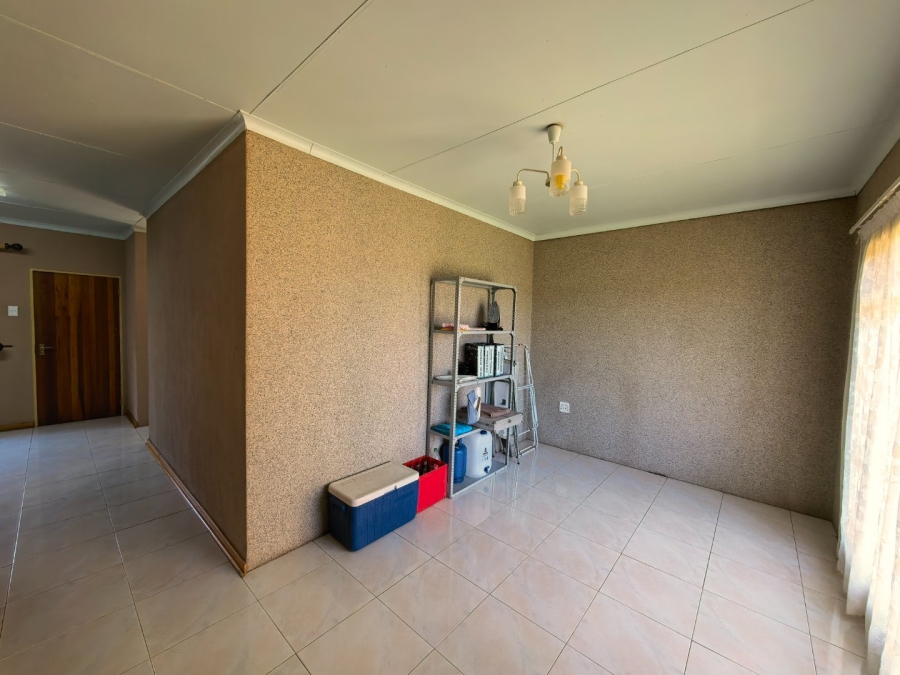 2 Bedroom Property for Sale in Oranjeville Free State